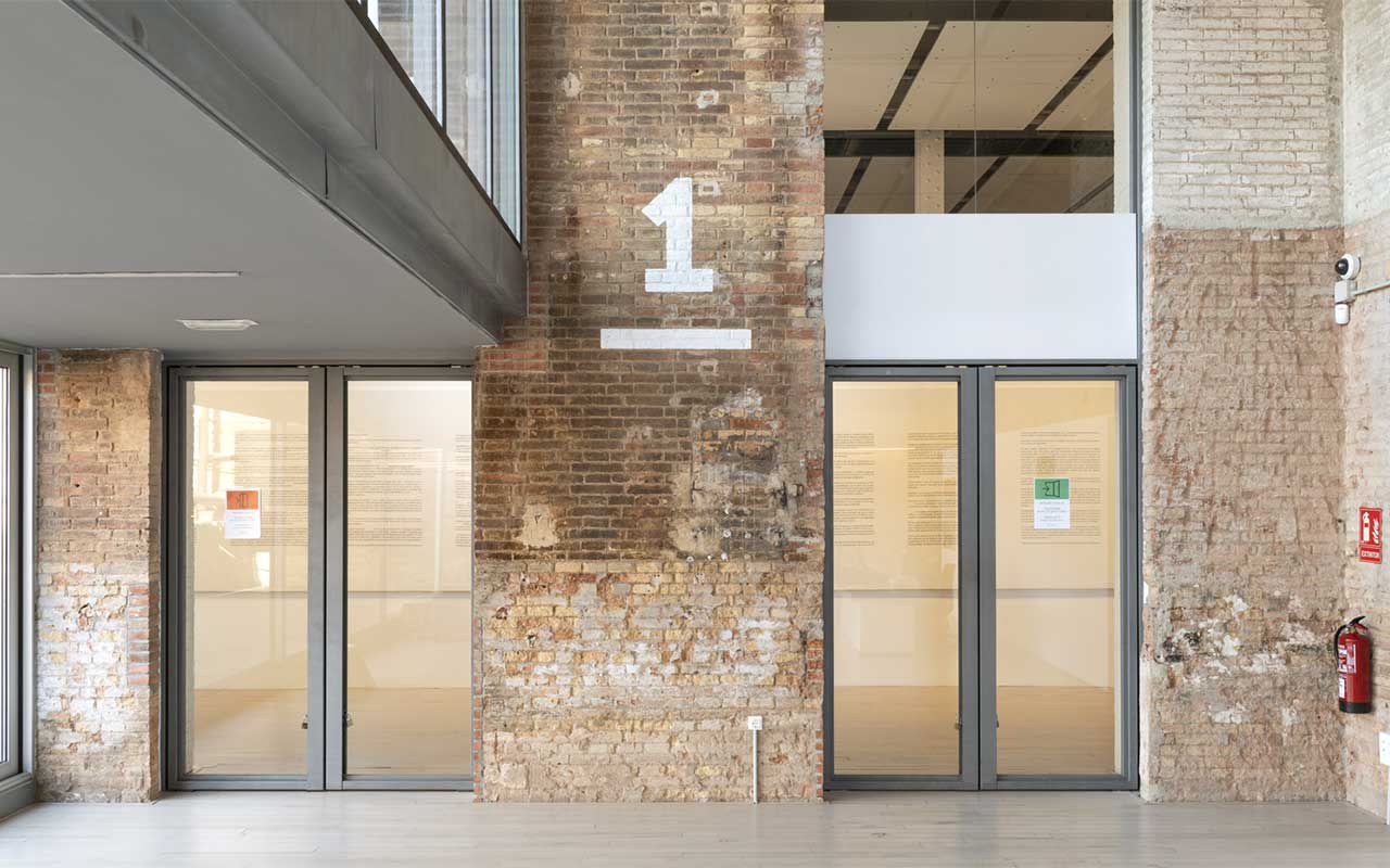 Fabra i Coats Centre d'Art señalización